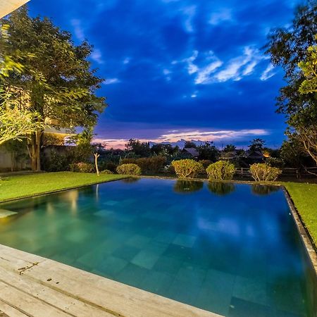 Balangan Beach Nakar Villa Jimbaran ภายนอก รูปภาพ