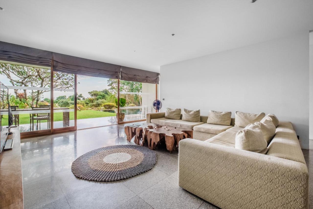 Balangan Beach Nakar Villa Jimbaran ภายนอก รูปภาพ